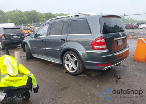 2011 Mercedes-Benz Gl 550 4Matic z USA, uszkodzony, nr VIN 4JGBF8GE0BA647126